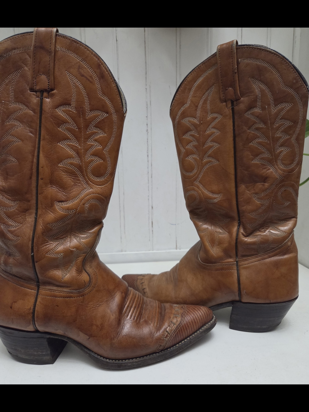 J. Chisholm Vintage Men's 7.5 Tan Brown Leather Western Cowboy Boots- USA Made